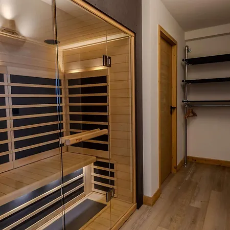 Confort Sauna - 6 Pers. - Fr-1-885-10 *